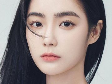 Bật mí xu hướng trang điểm đẹp ngày hè giúp gương mặt rạng rỡ hơn