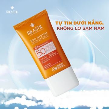 TỰ TIN DƯỚI NẮNG, KHÔNG LO SẠM NÁM