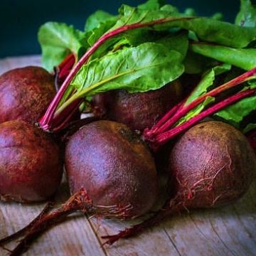 Làm đẹp hiệu quả chỉ bằng củ dền