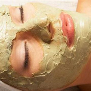 Bật mí công thức làm đẹp bằng bột đậu xanh cho da trắng hồng, mờ vết nám