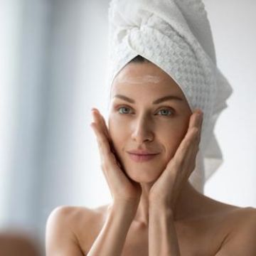 Những sai lầm phổ biến khi dưỡng ẩm mùa hanh khô