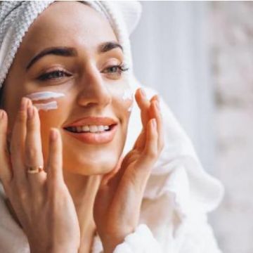 6 cách giúp bạn duy trì làn da trẻ đẹp mãi với thời gian