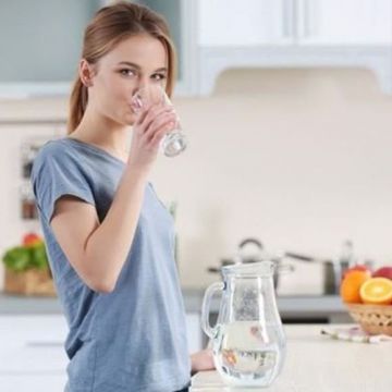 Làm sao để ngủ muộn mà vẫn xinh đẹp, rạng rỡ?