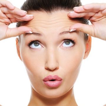 Bí quyết để đối phó với làn da mệt mỏi, xuống cấp những ngày làm việc ở nhà