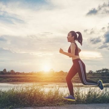 Bật mí bí quyết giúp chị em khắc phục tình trạng da chảy xệ sau sinh