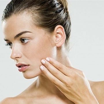 Giữ thói quen này bạn đang tự hủy hoại làn da của mình