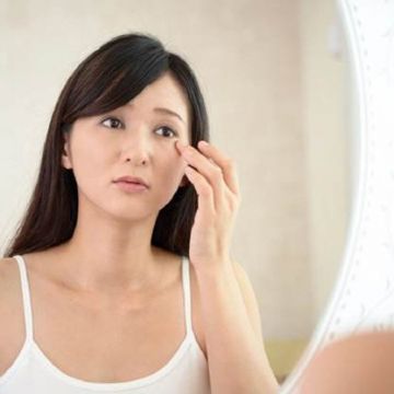 Da khô: Nguyên nhân và biểu hiện