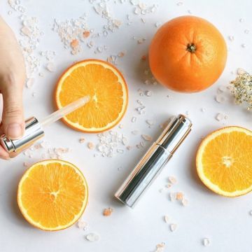 Vitamin C có tác dụng gì đối với làn da?