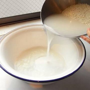 Rửa mặt bằng nước vo gạo có ăn nắng không?