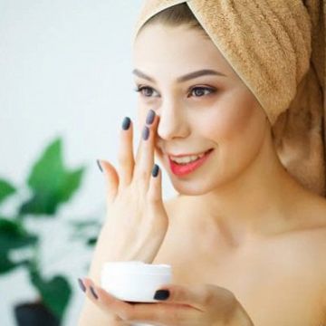 Bí quyết giúp bạn tăng hiệu quả kem dưỡng ẩm