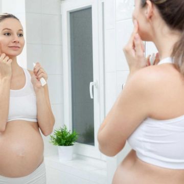 Bạn đã biết cách dùng mỹ phẩm trong thời kỳ mang thai để an toàn