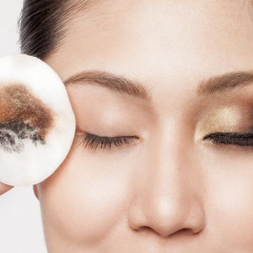Dầu tẩy trang: Bạn đã biết cách sử dụng cho đúng?