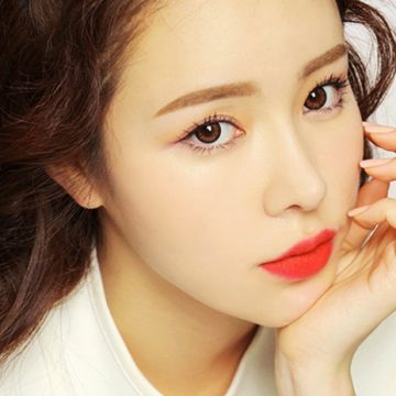 6 tips trang điểm giúp bạn trẻ trung hơn cả chục tuổi